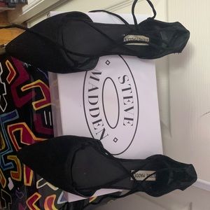 Lace up Steve Madden flats